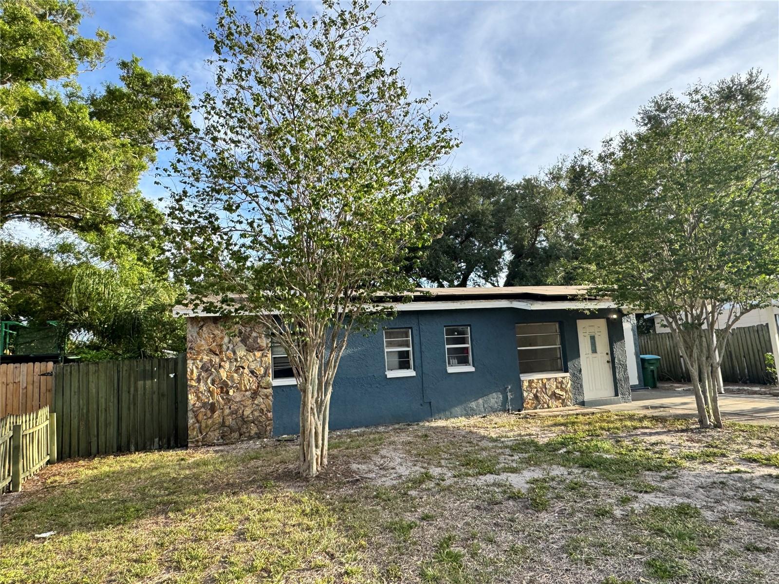SUN COAST ESTATES - Residential