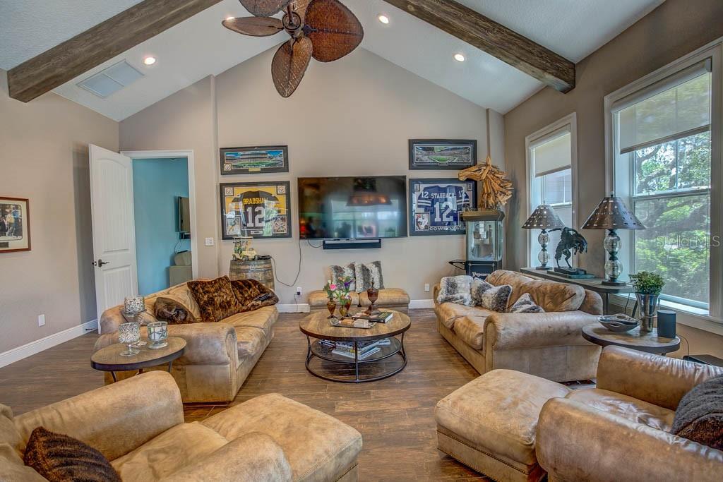 METCALF PARK REP - Residential