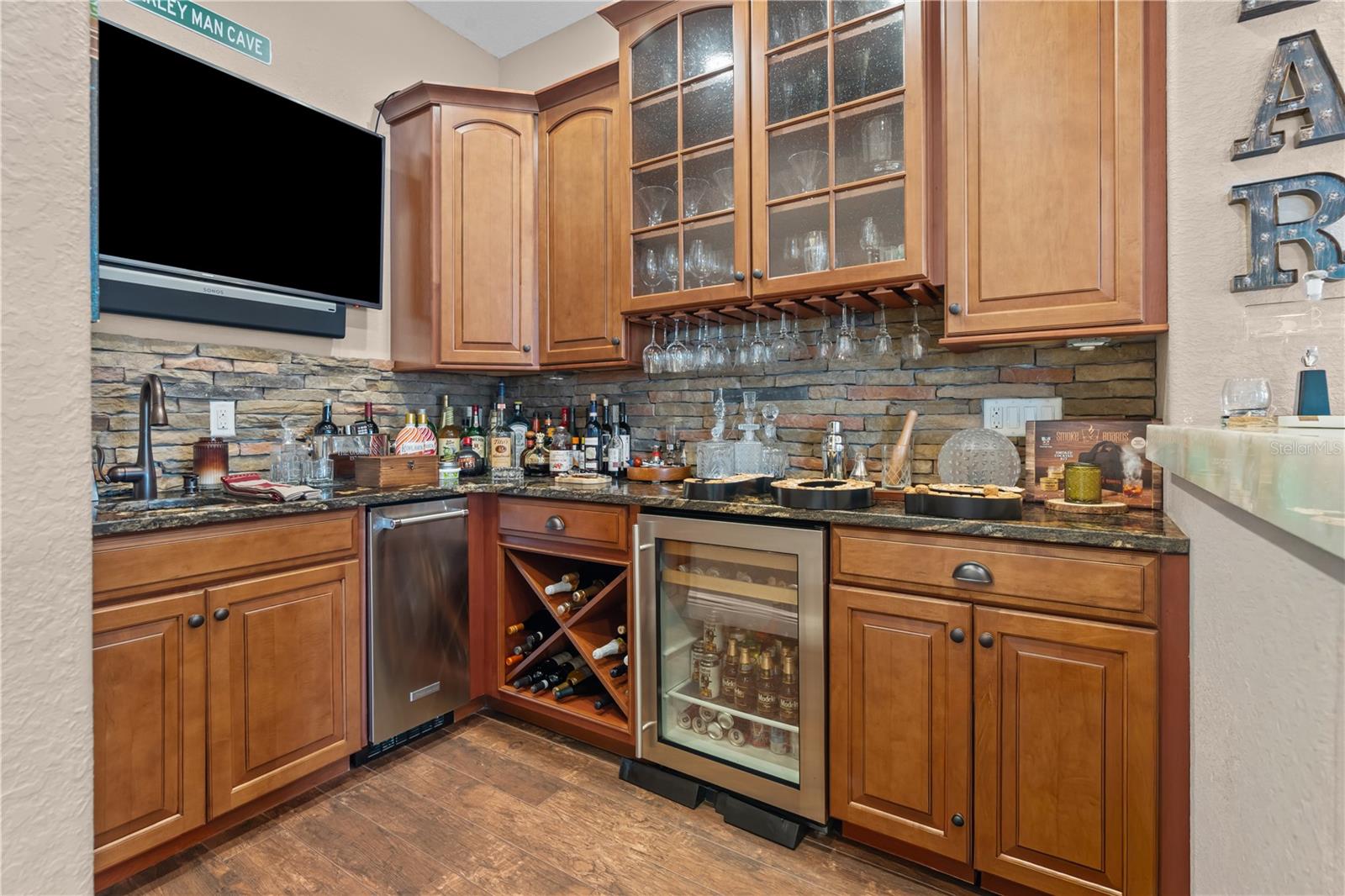 METCALF PARK REP - Residential