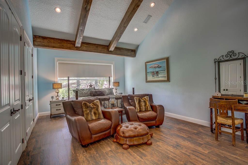 METCALF PARK REP - Residential