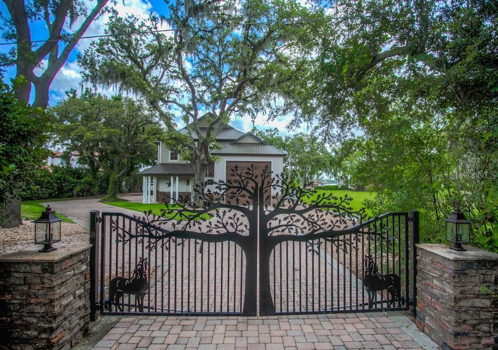 METCALF PARK REP - Residential