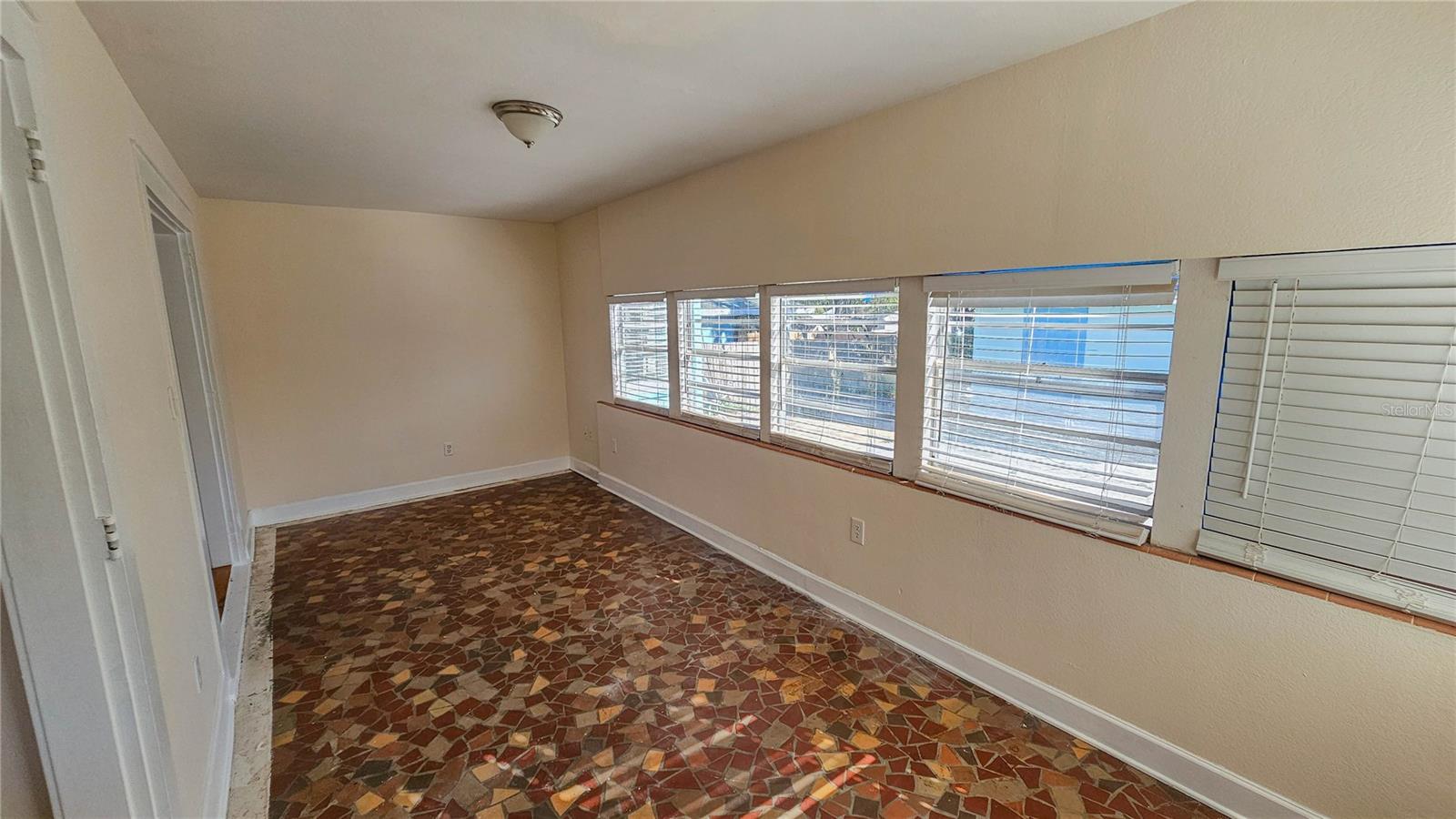 JACKSON SQUARE - Residential