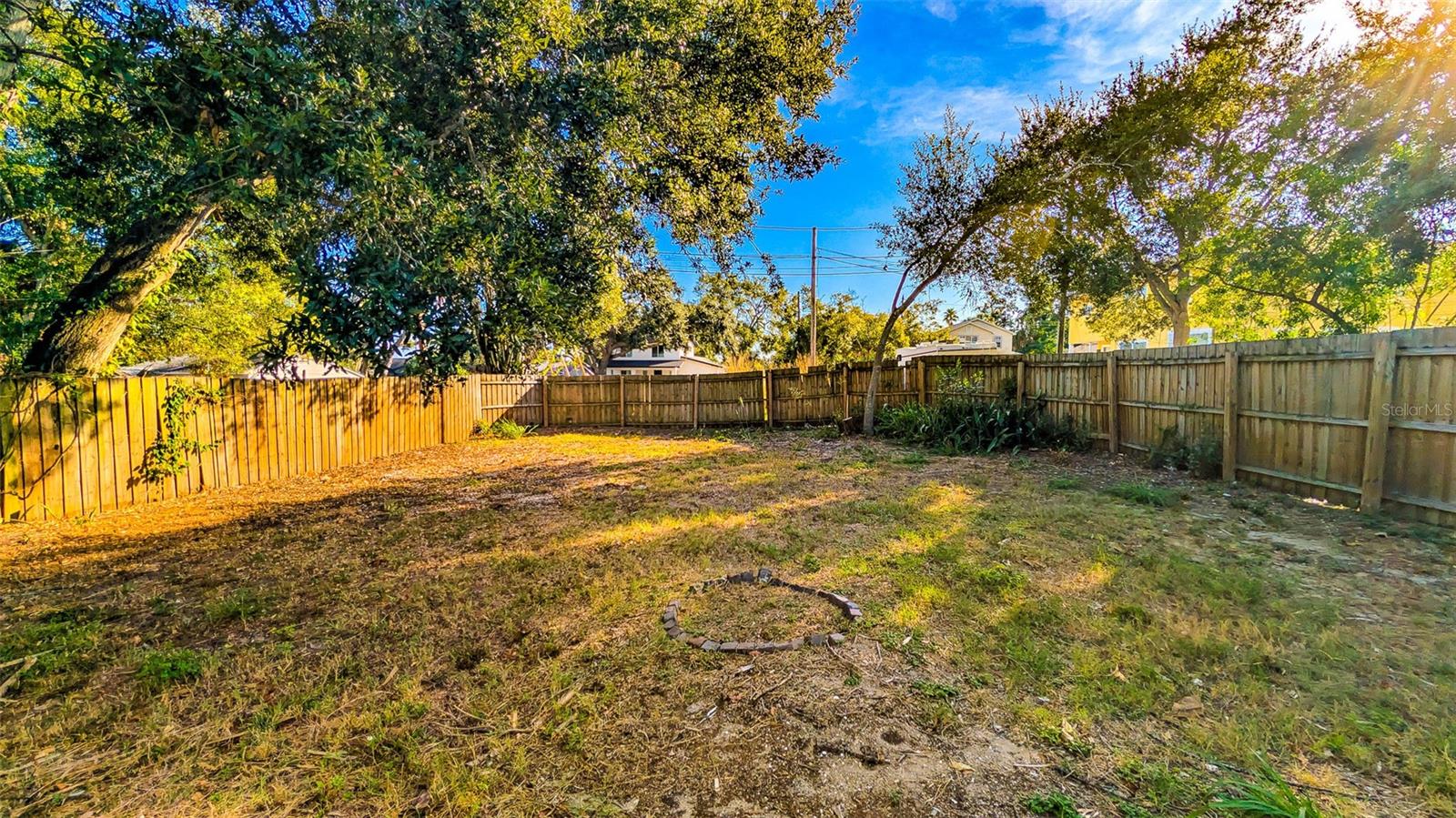 JACKSON SQUARE - Residential