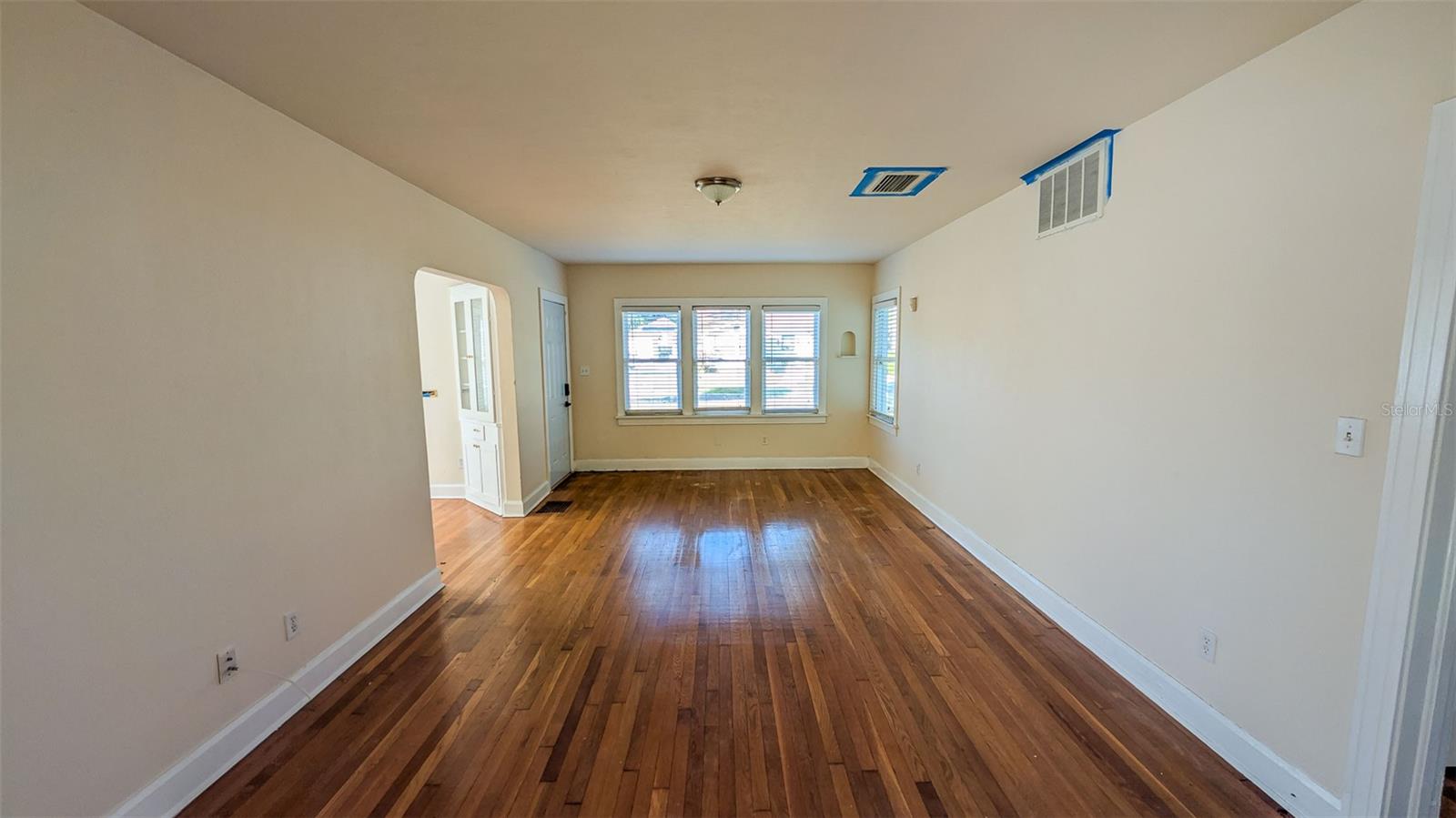 JACKSON SQUARE - Residential