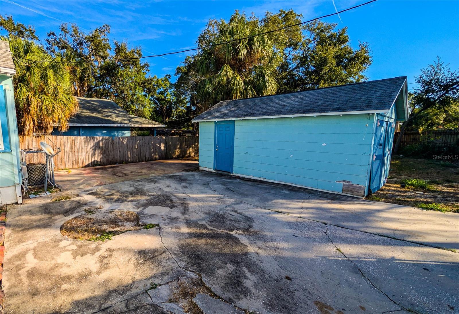 JACKSON SQUARE - Residential