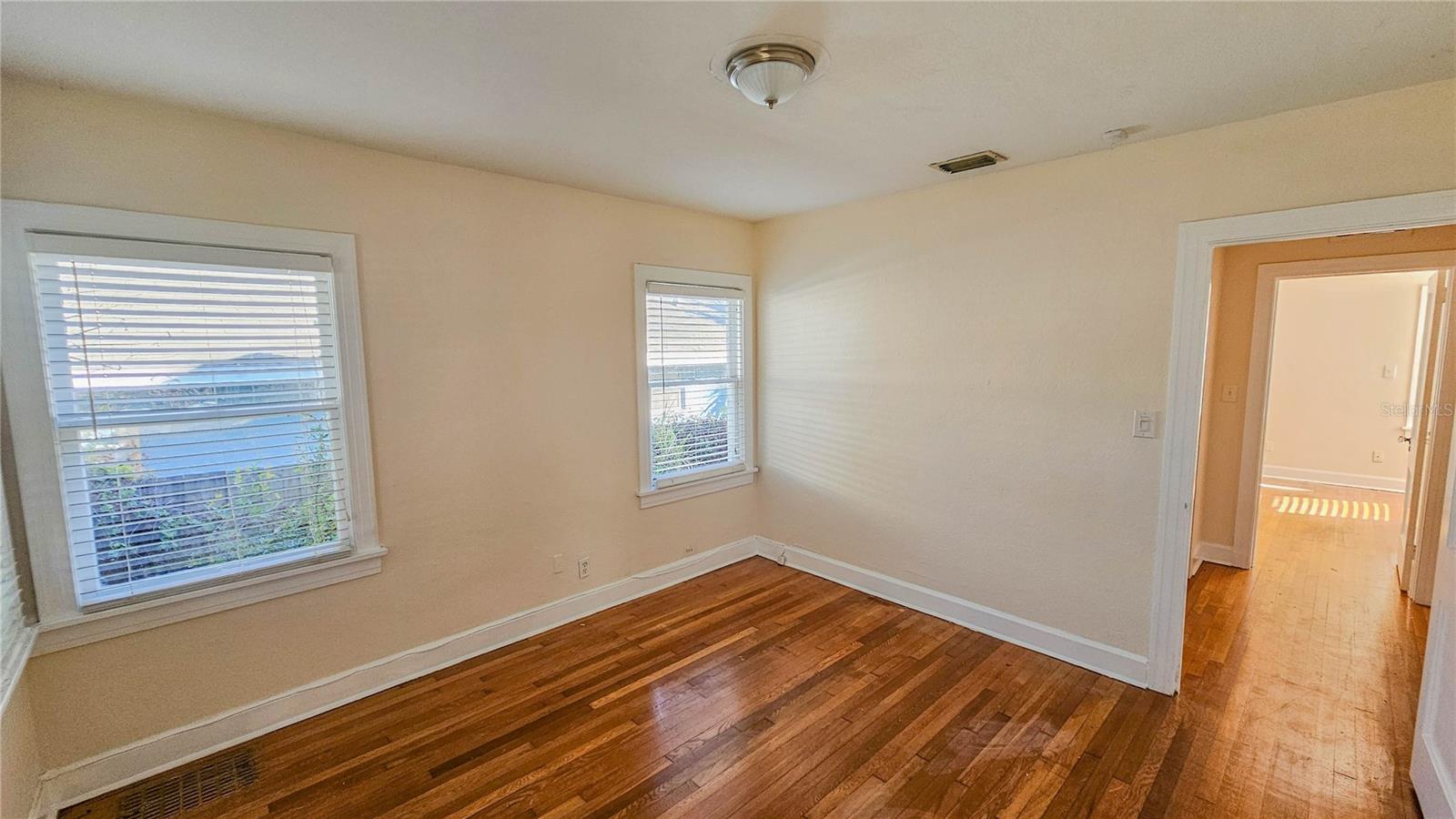 JACKSON SQUARE - Residential