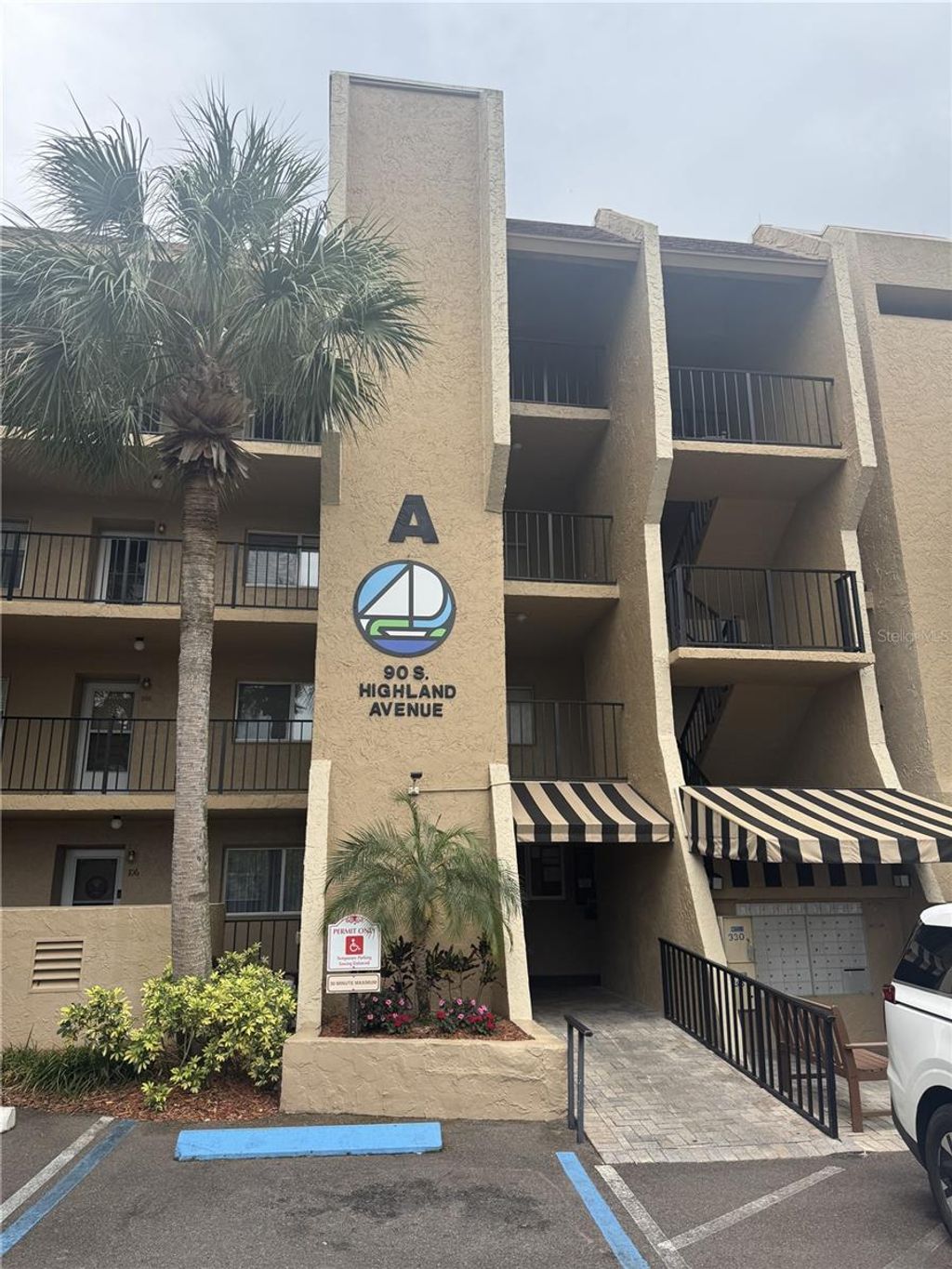 Photo of 90 S Highland Avenue #202, Tarpon Springs, FL 34689 (MLS # TB8532552)