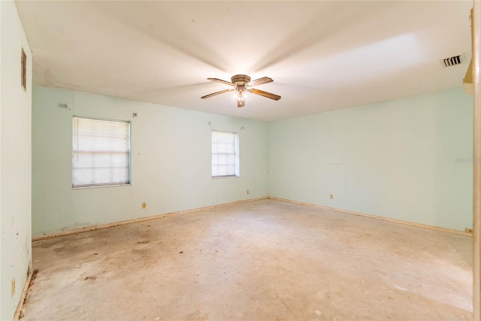 GOLDEN HILLS DELAND UNREC 137 - Residential