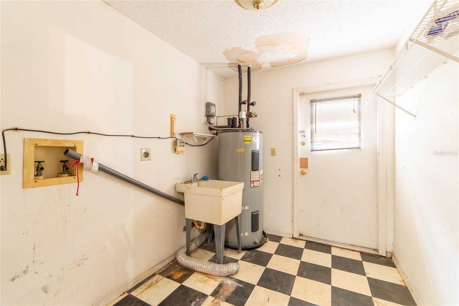 GOLDEN HILLS DELAND UNREC 137 - Residential