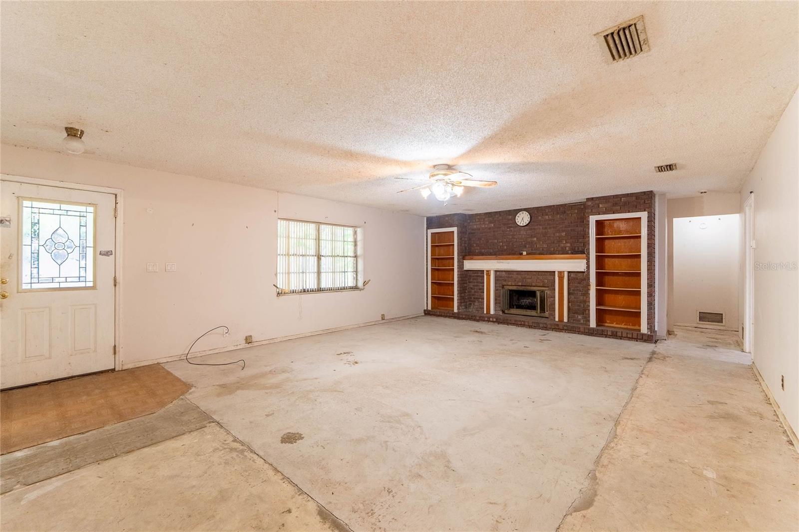 GOLDEN HILLS DELAND UNREC 137 - Residential