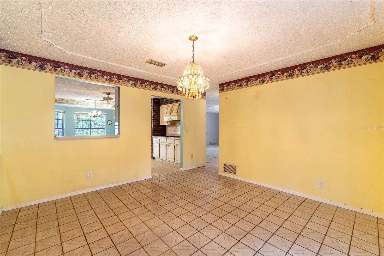 GOLDEN HILLS DELAND UNREC 137 - Residential