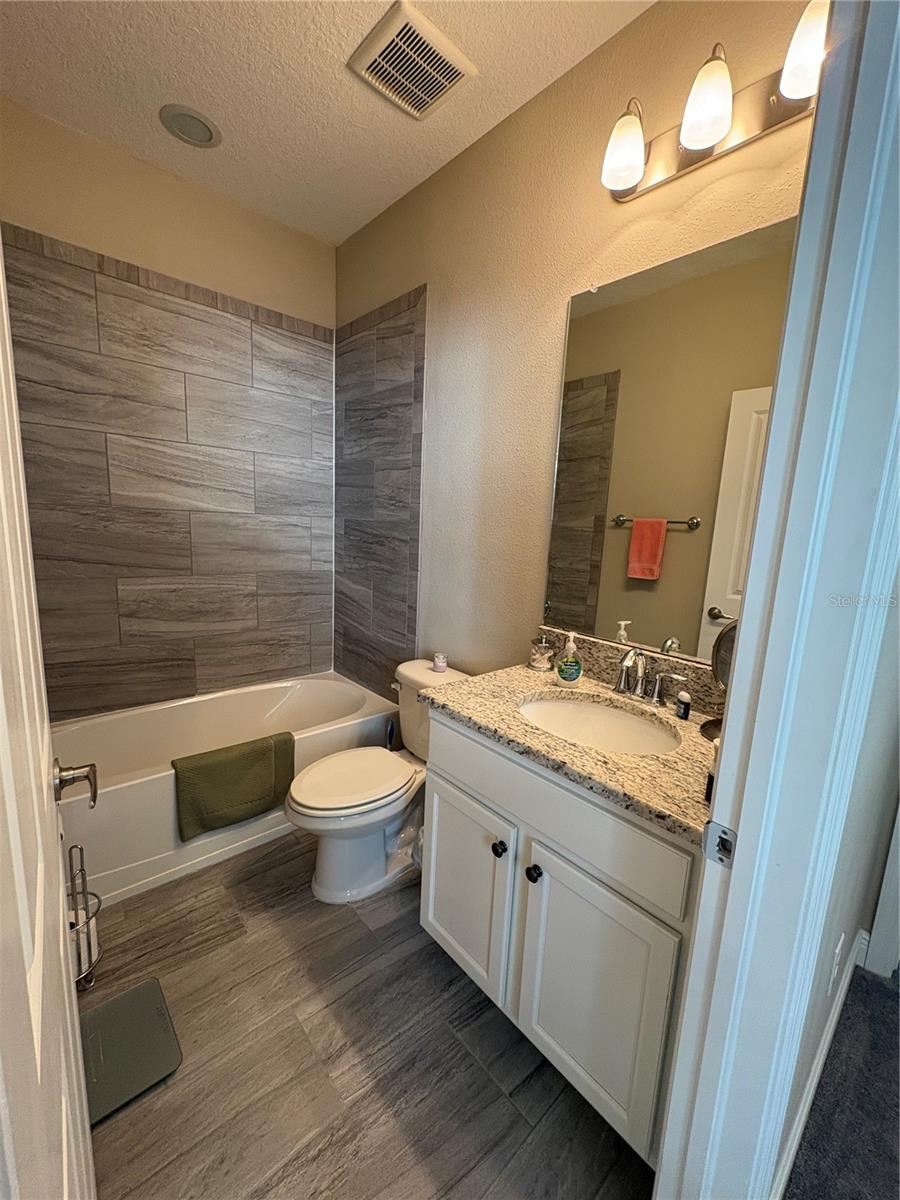 HAYES PARK VILLAGE - Residential