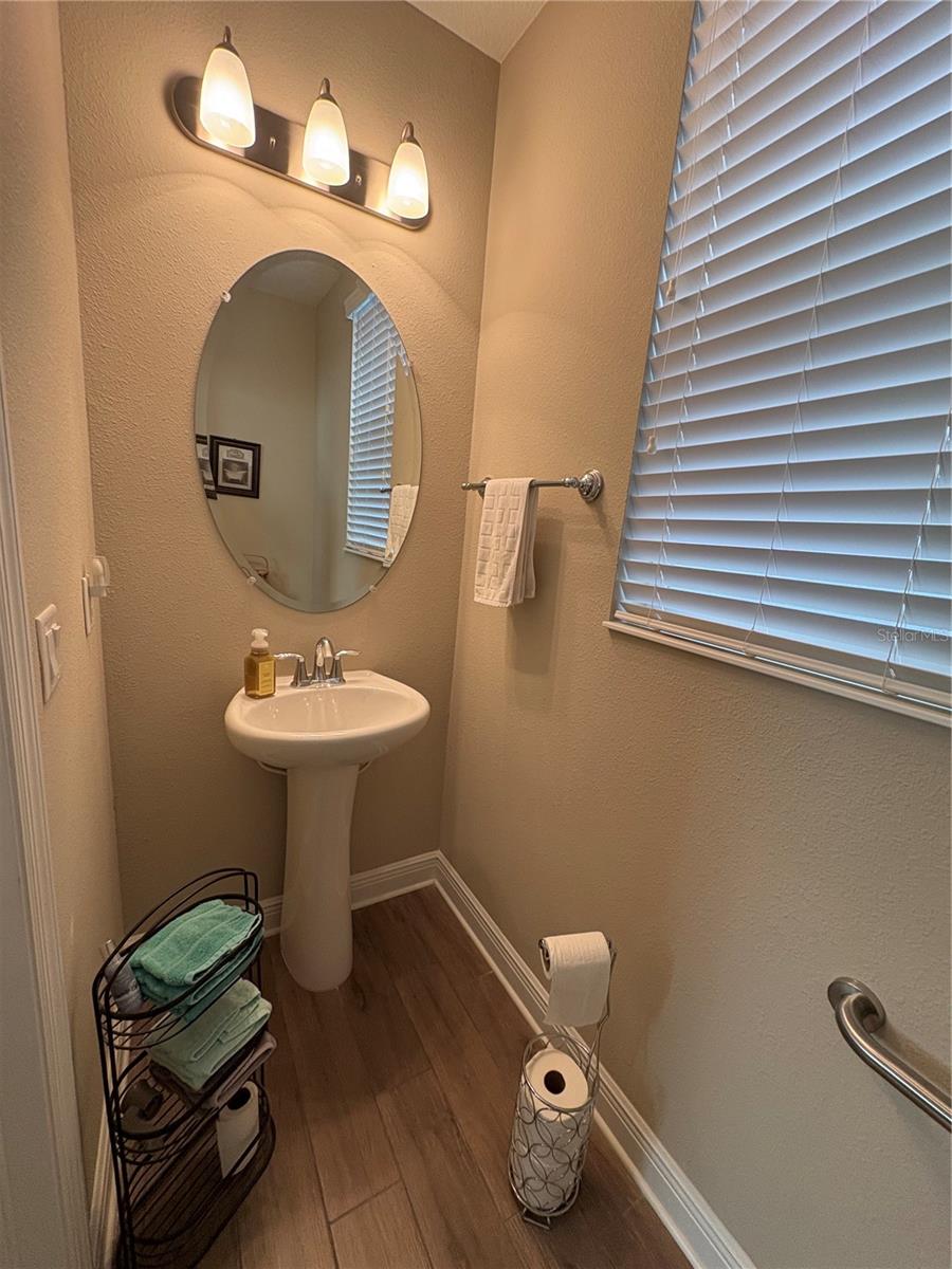 HAYES PARK VILLAGE - Residential