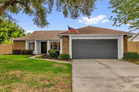 2344 WHISPERING MAPLE DR. ORLANDO FL 32837