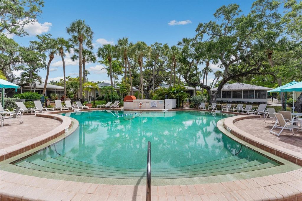 Photo of 1229 Moonmist Circle #P6, Sarasota, FL 34242 (MLS # G5112987)