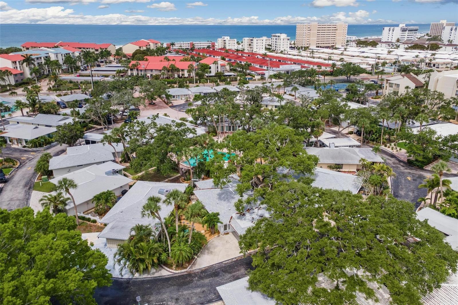 POLYNESIAN GARDENS - Residential
