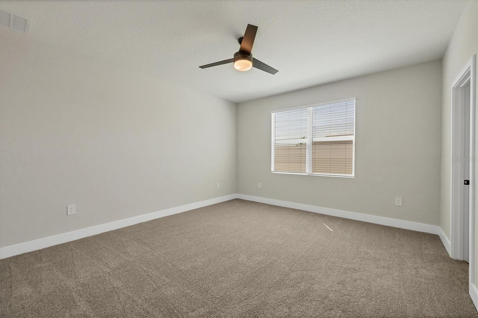 BB LIVING IN WELLEN PARK - Residential Lease