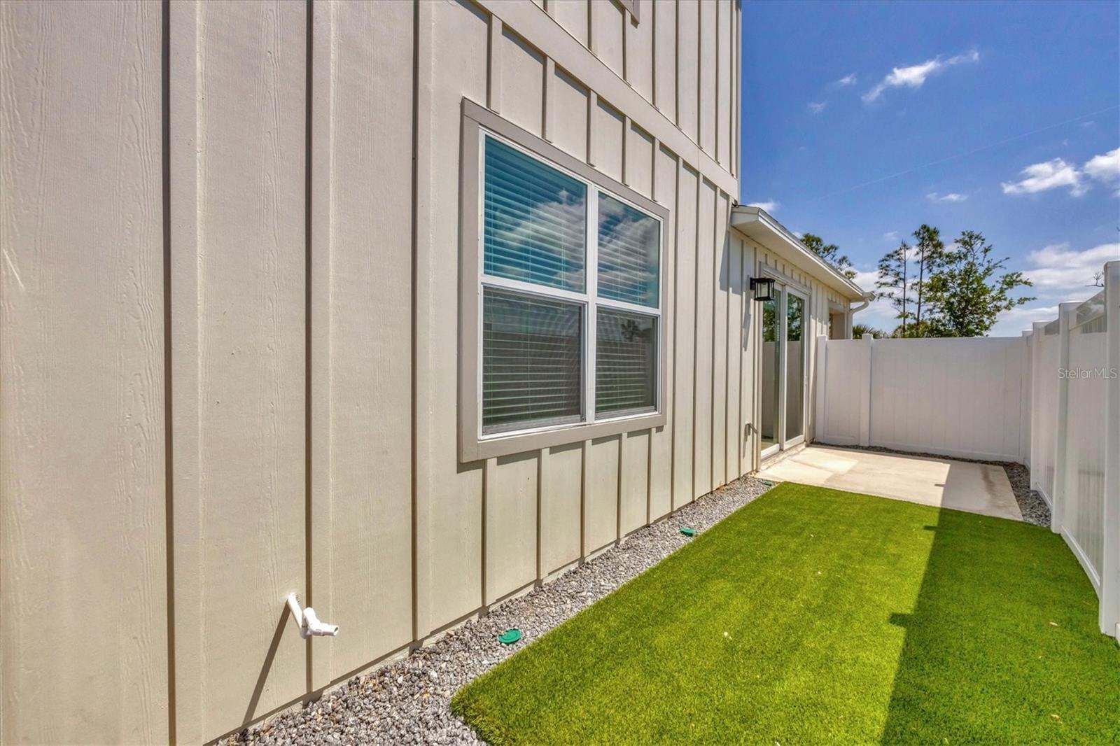 BB LIVING IN WELLEN PARK - Residential Lease