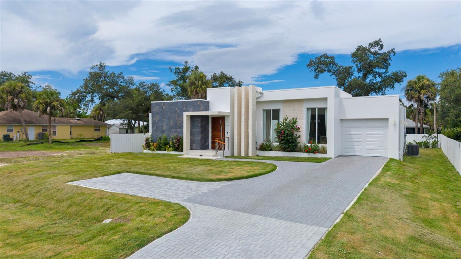 PORT CHARLOTTE SUB 05 - Residential