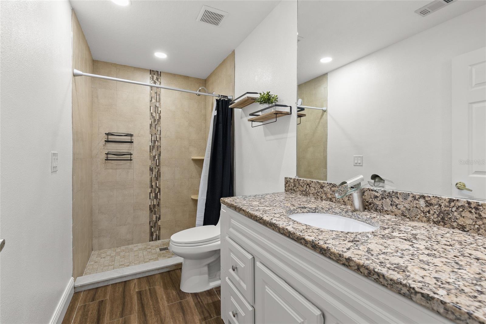 CHATHAM PARK AT SAUSALITO PH 3 - Residential