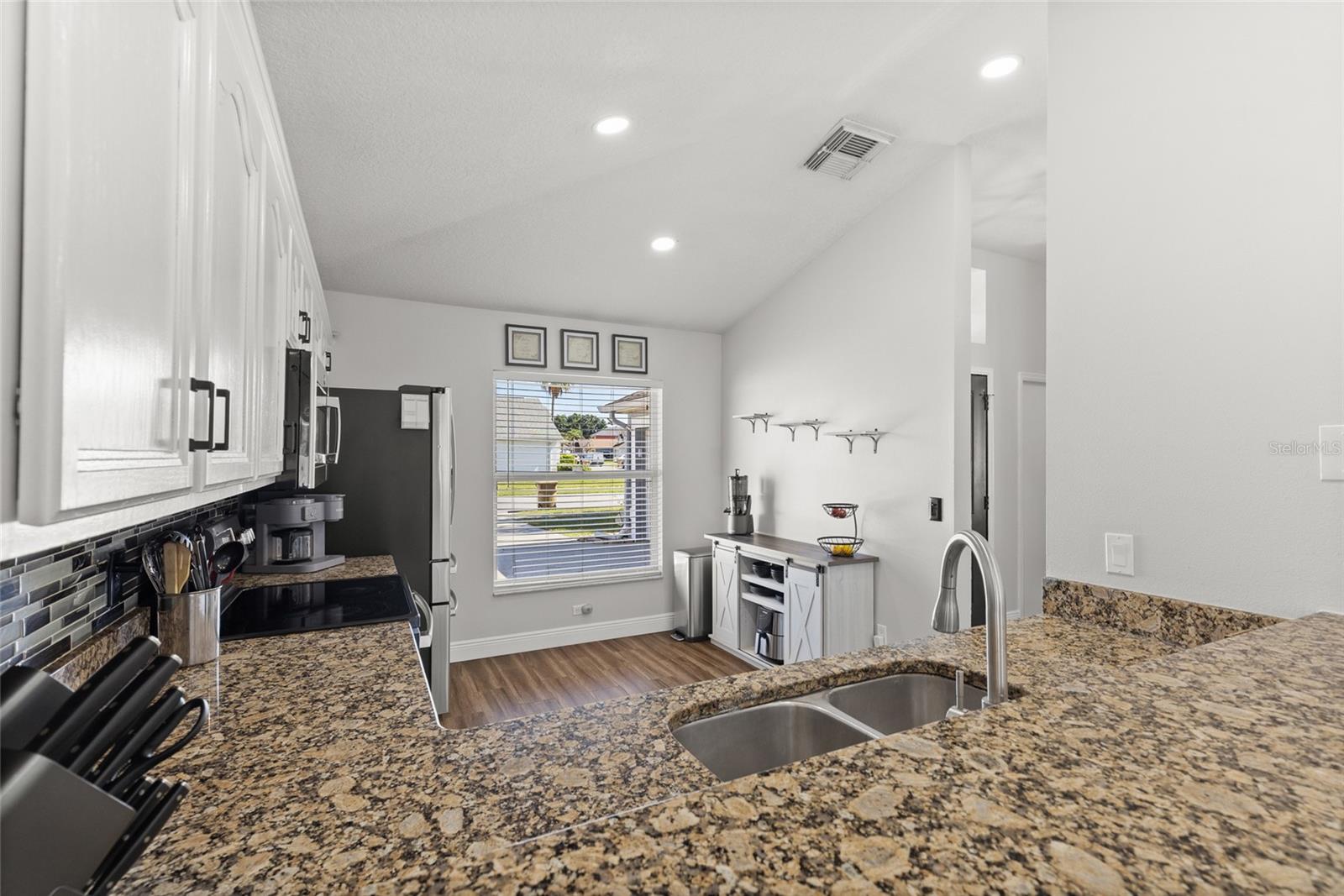 CHATHAM PARK AT SAUSALITO PH 3 - Residential