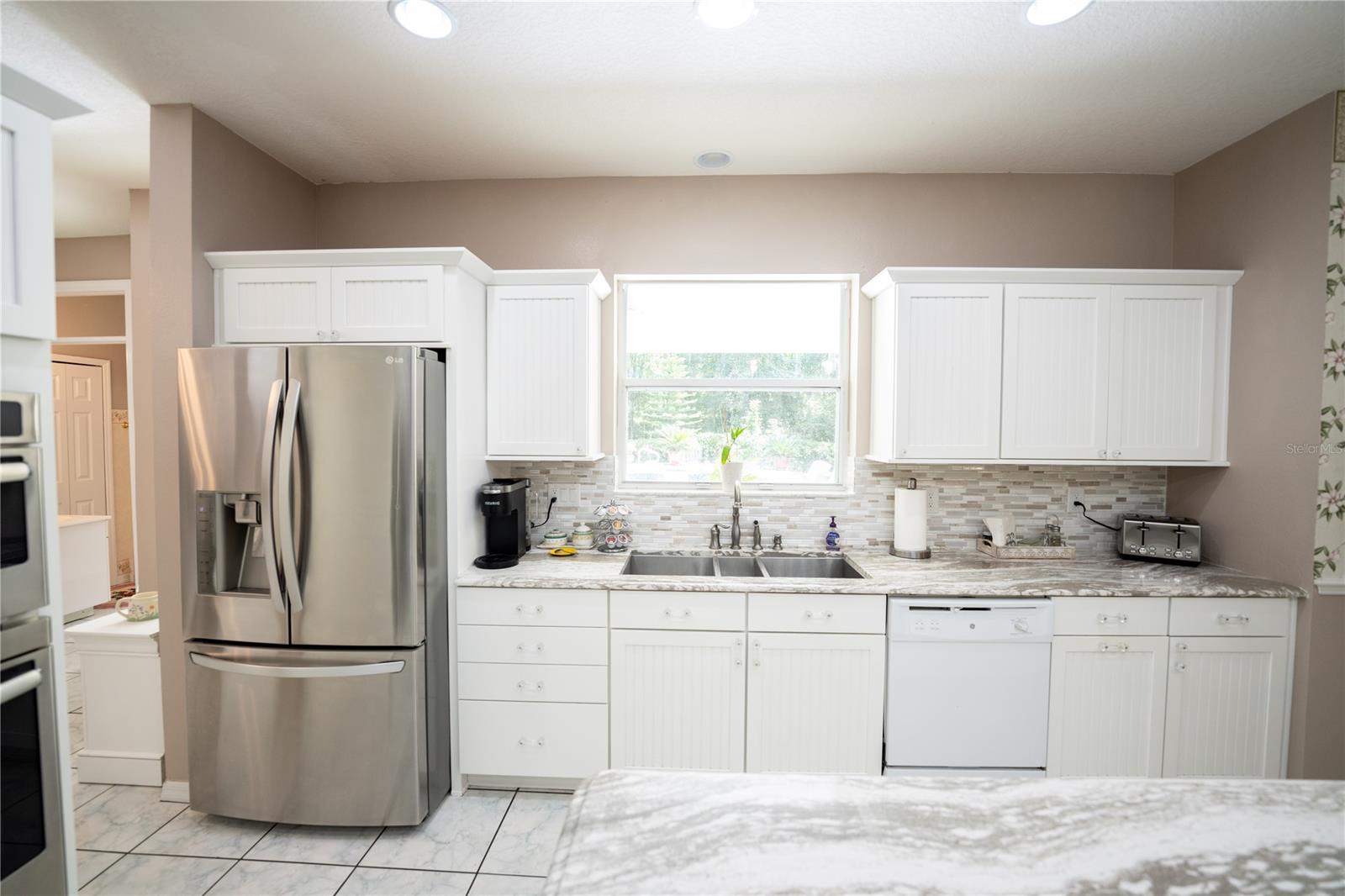 Model Land Companys - Residential