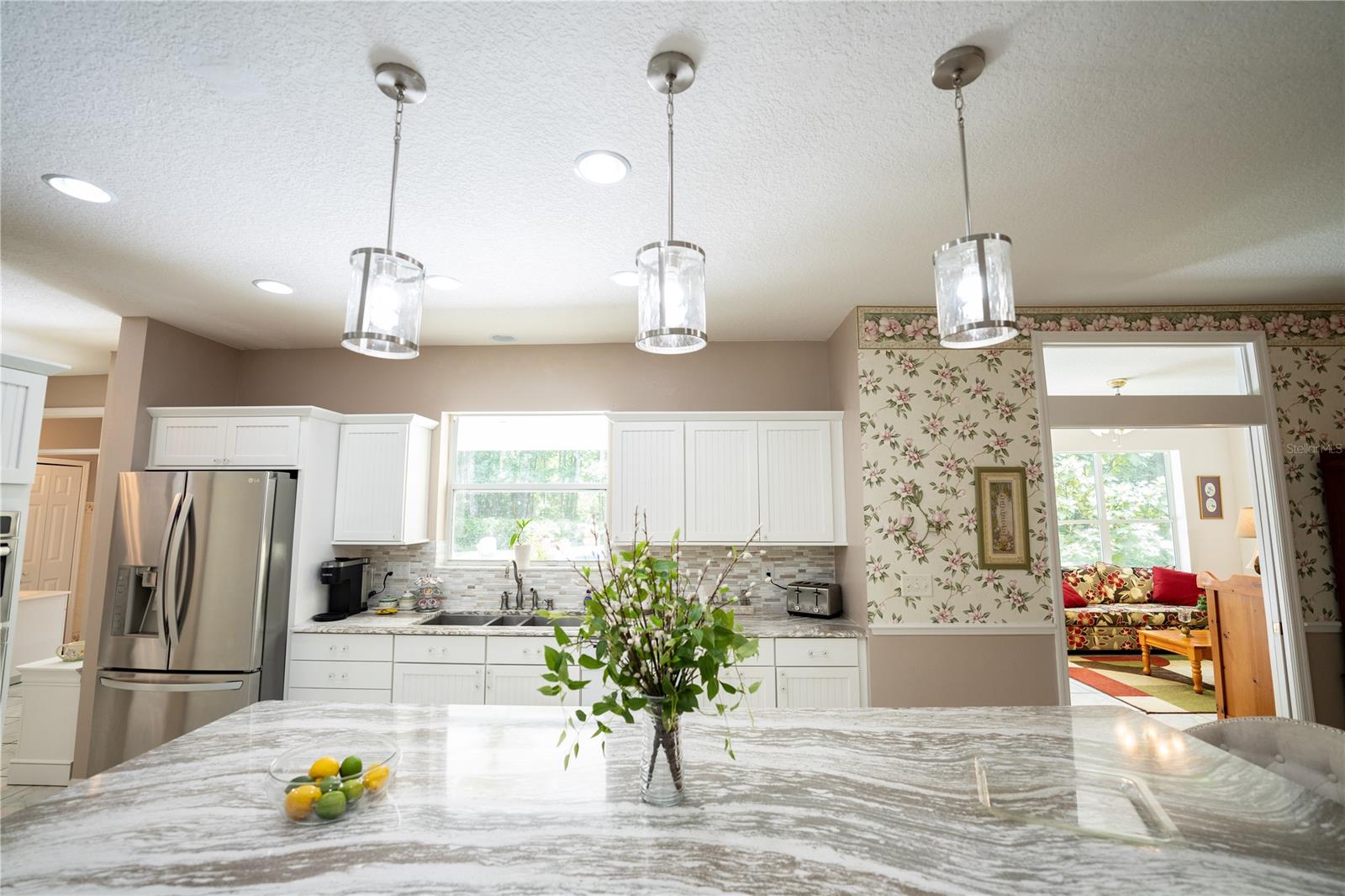 Model Land Companys - Residential