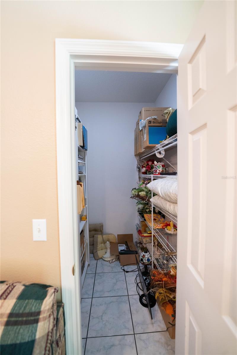 Model Land Companys - Residential