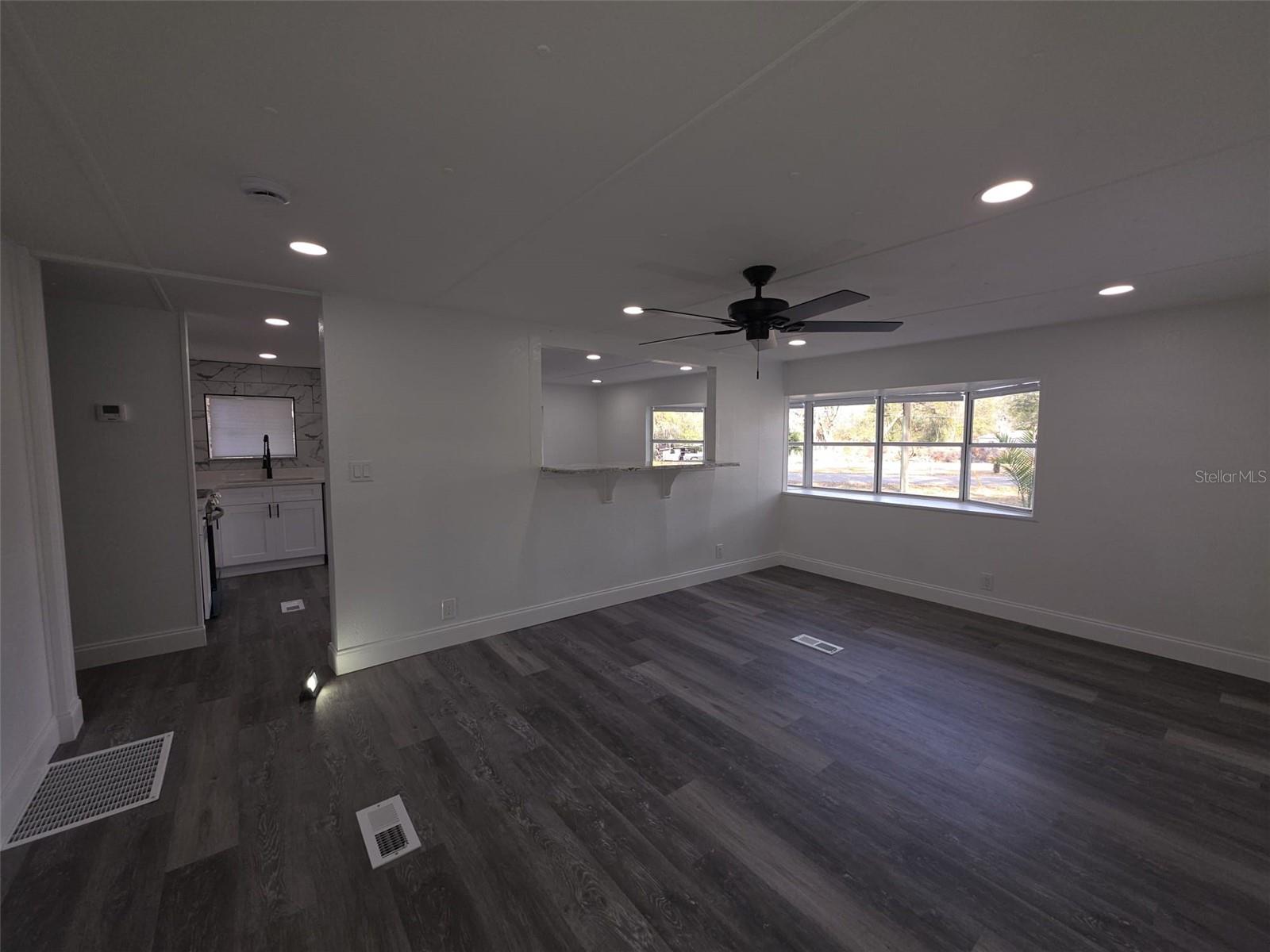 ORANGE BLOSSOM HILLS UN 16 - Residential