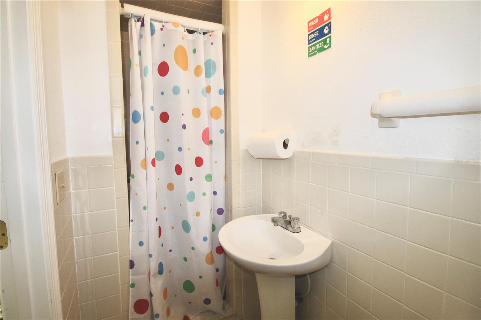 SCENIC HEIGHTS - Commercial Sale