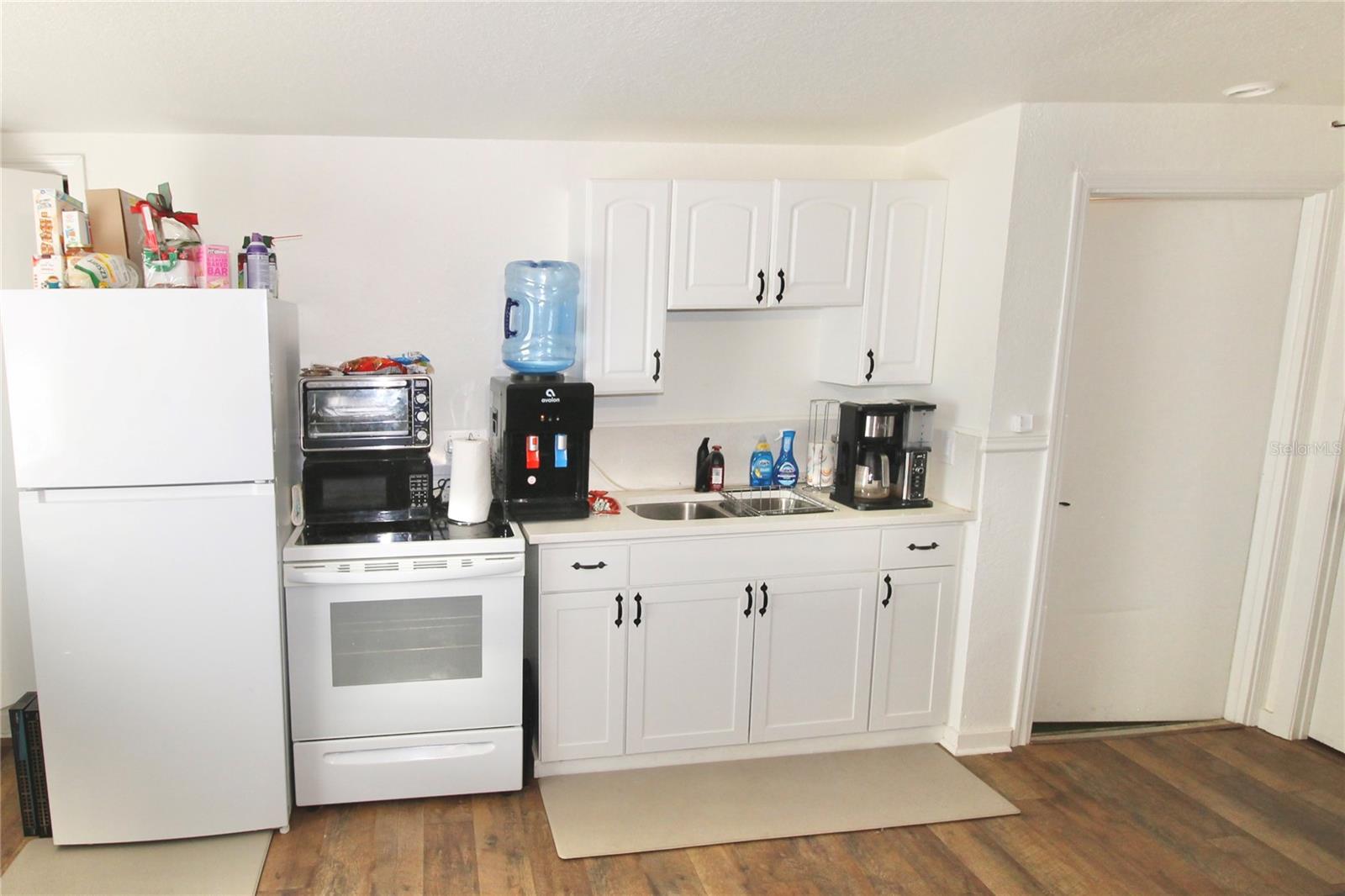 SCENIC HEIGHTS - Commercial Sale