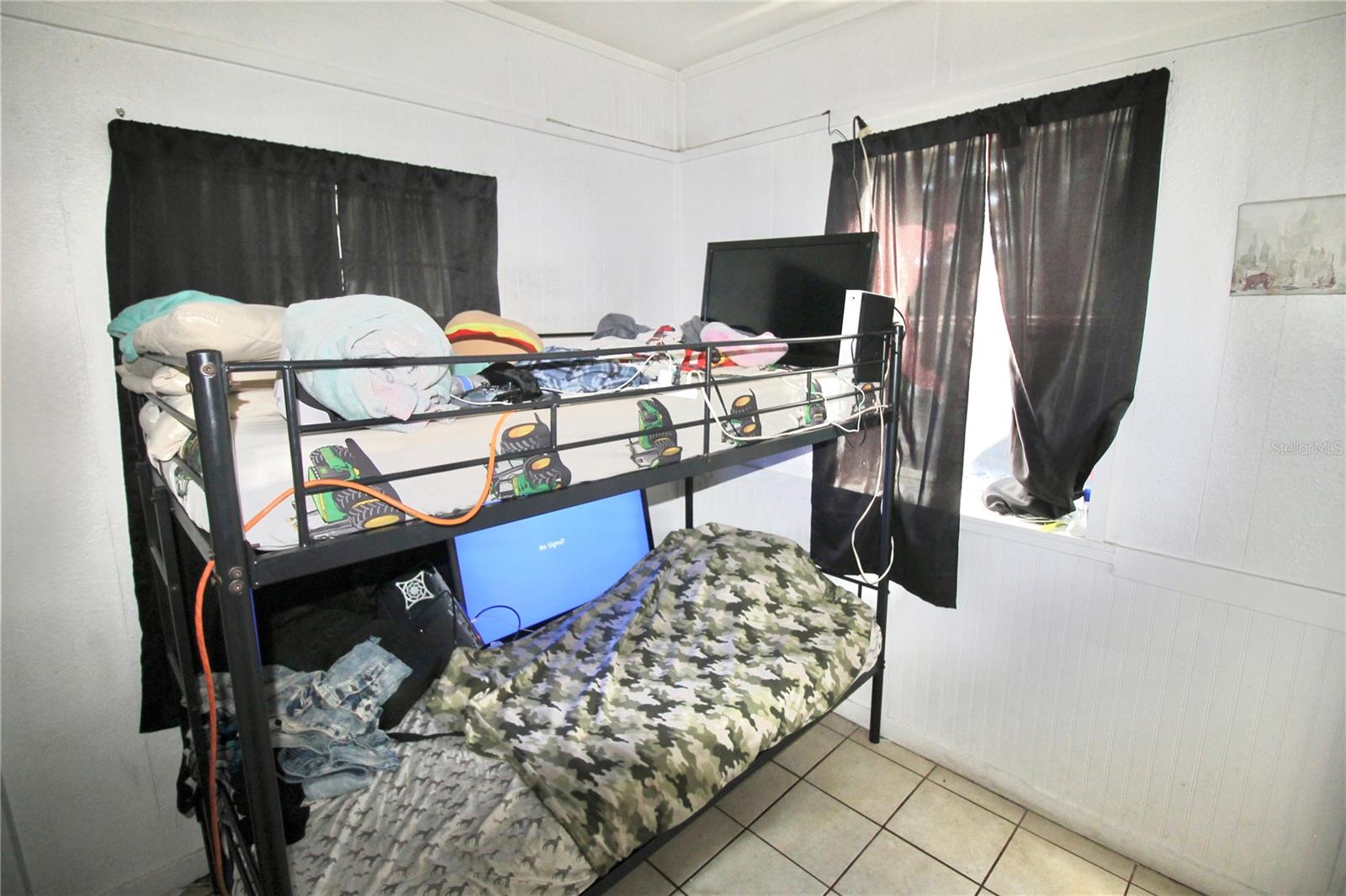 SCENIC HEIGHTS - Commercial Sale