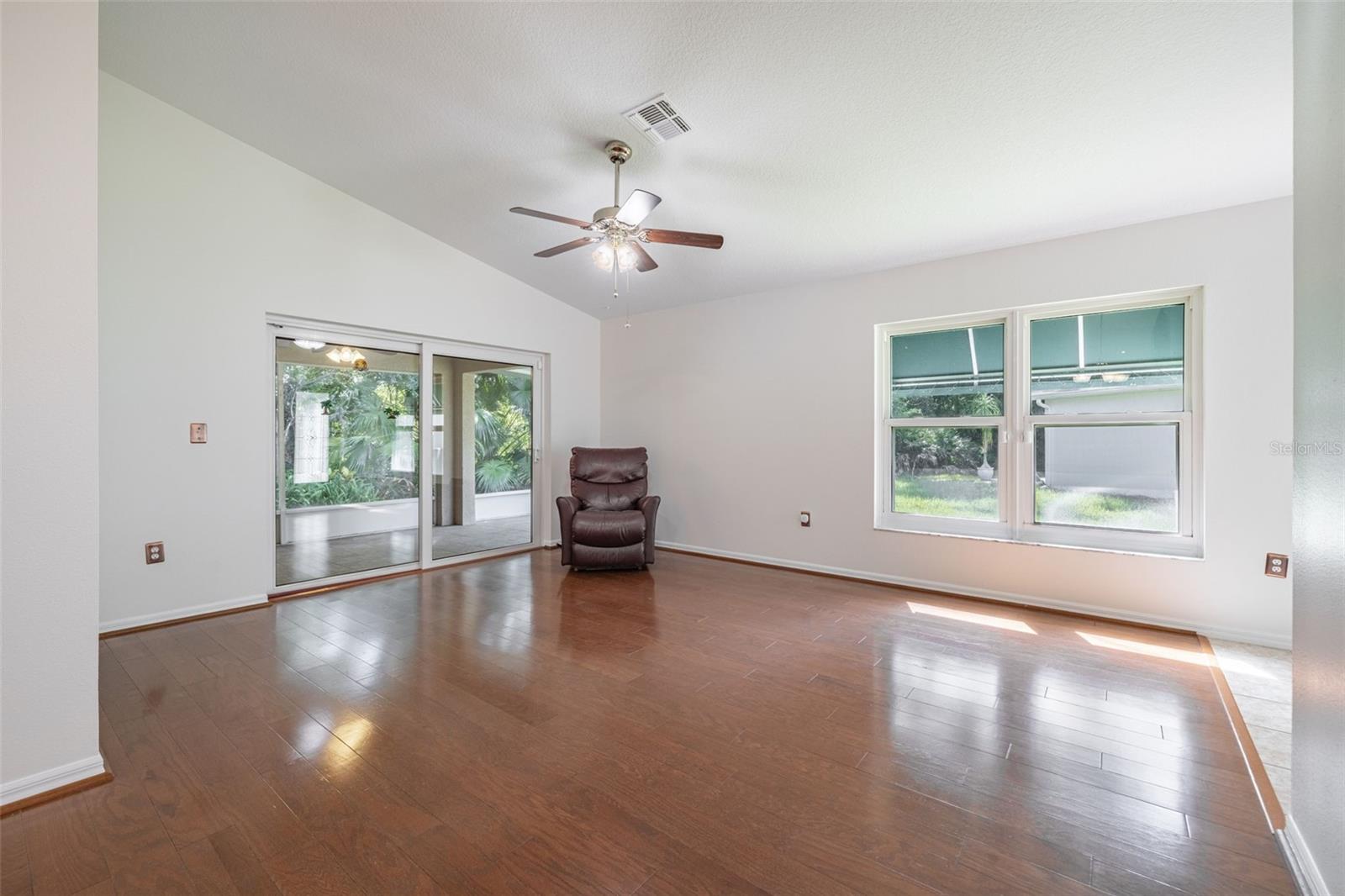 TAMPA BAY GOLF TENNIS CLUB PH 03B - Residential