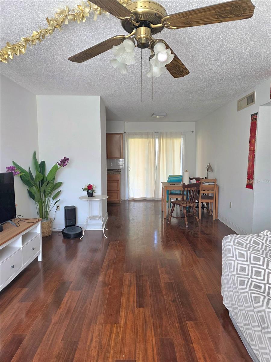 1920 E EDGEWOOD DRIVE A3