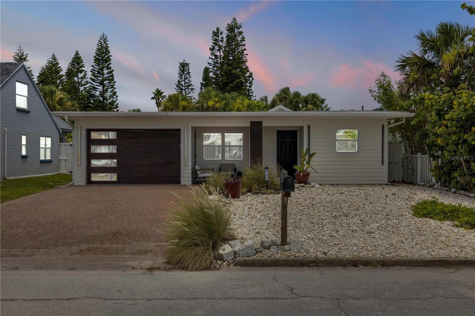 BOARDWALK 09-17-34 - Residential