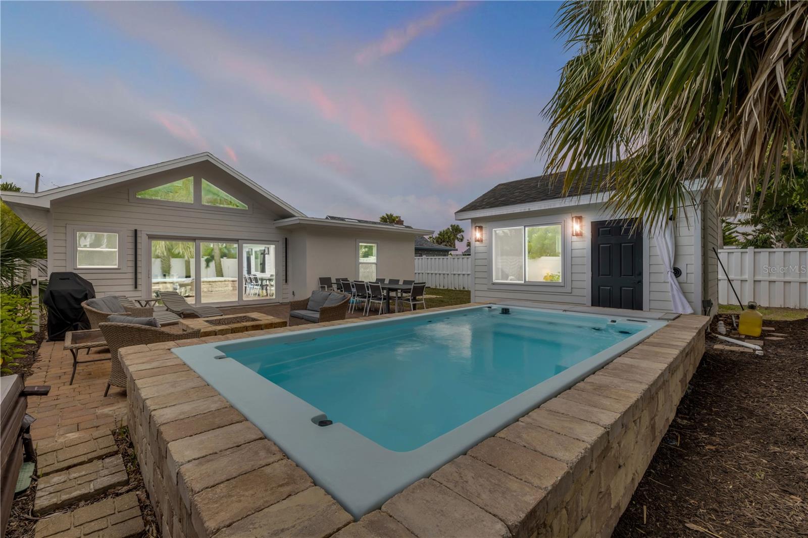 BOARDWALK 09-17-34 - Residential