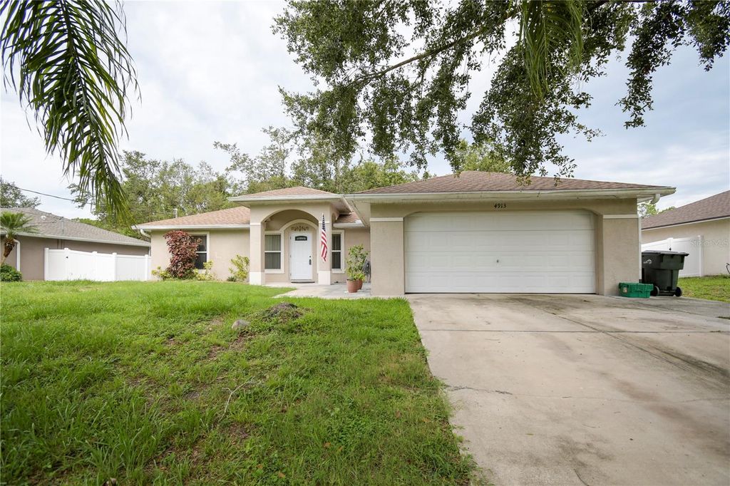 Photo of 4913 Cromey Road, North Port, FL 34288 (MLS # O6357768)