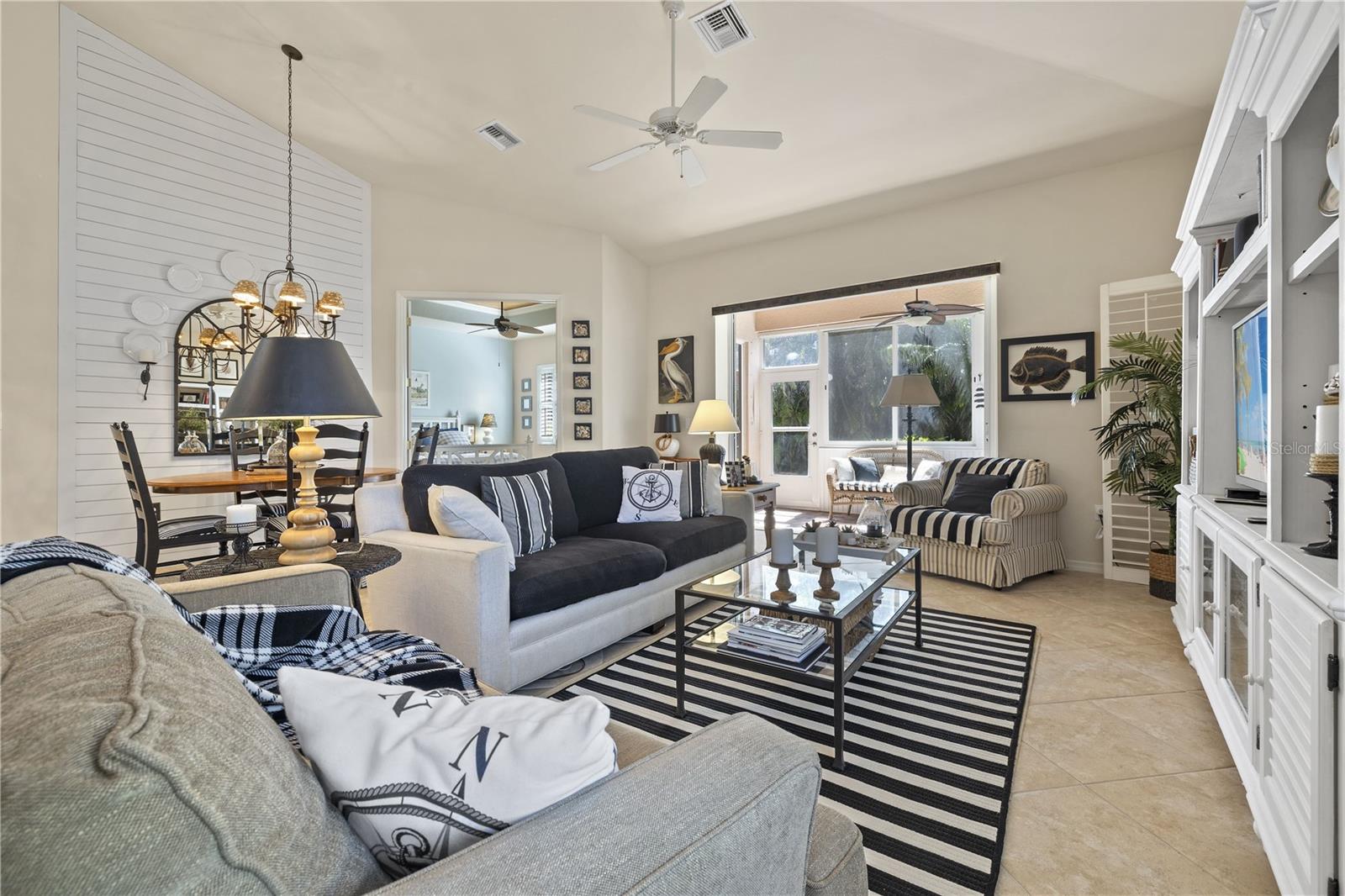 WATERS EDGE 2/PEPPERTREE POIN - Residential