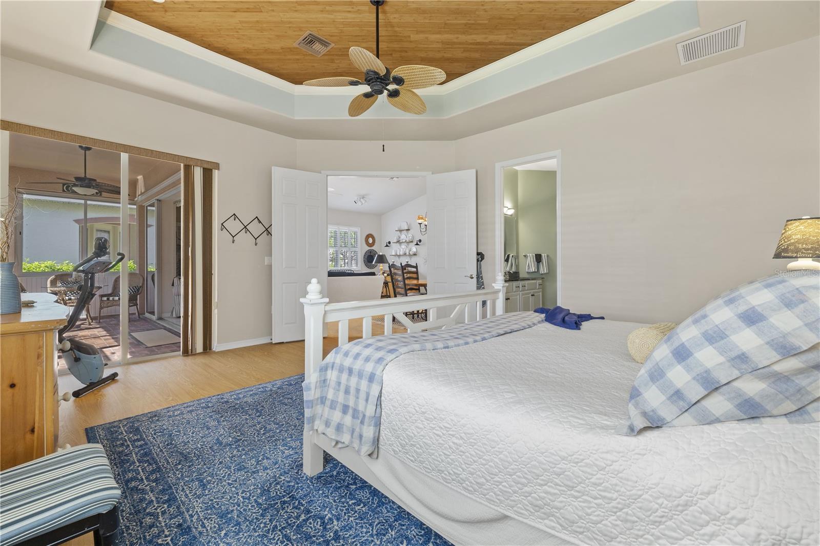 WATERS EDGE 2/PEPPERTREE POIN - Residential