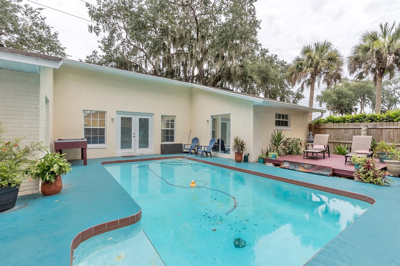 Florida Shores 01 - Residential