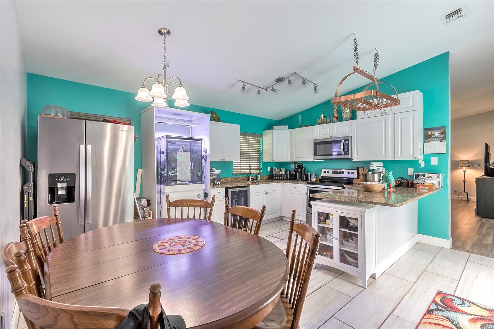 Florida Shores 01 - Residential