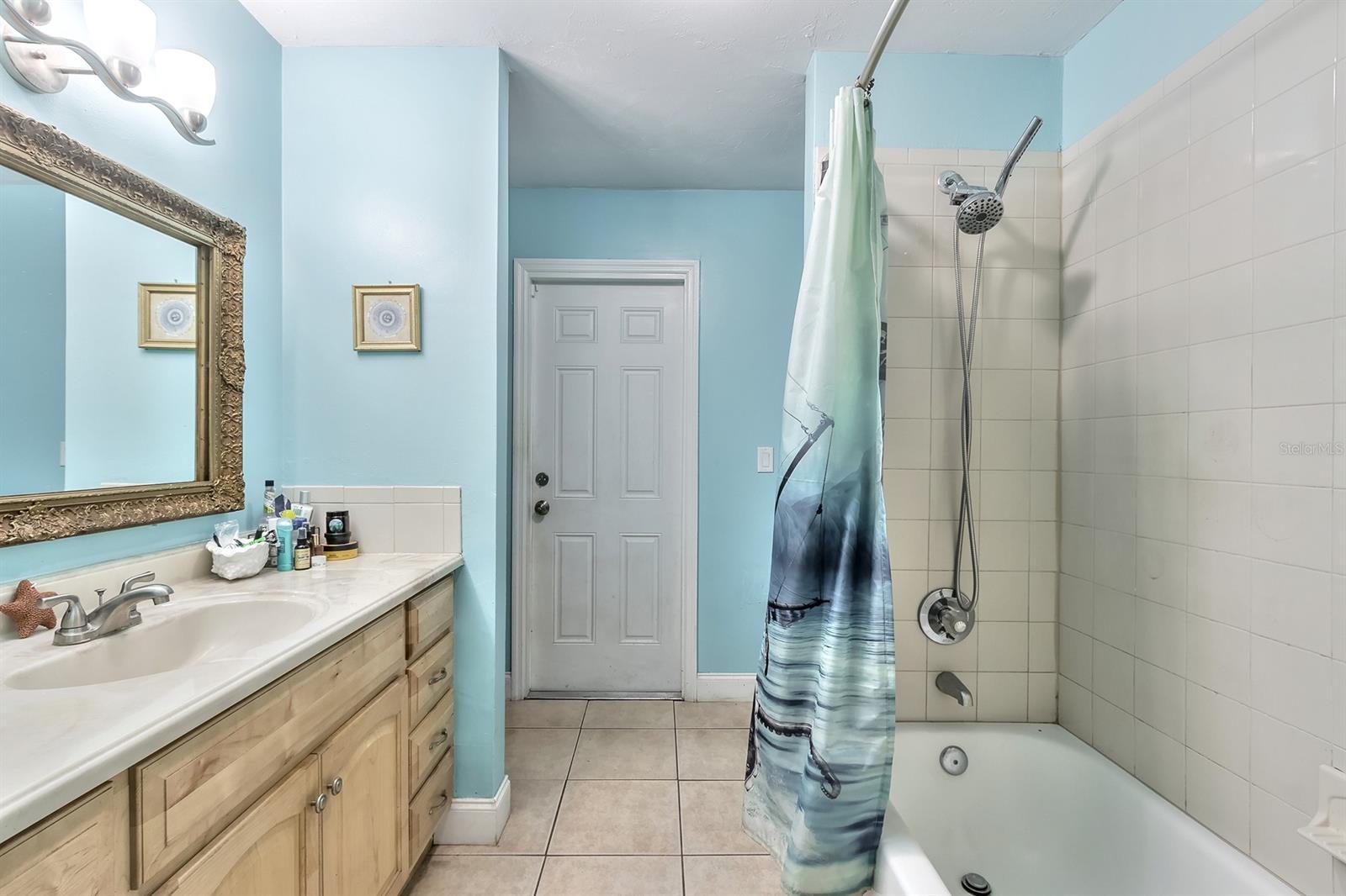 Florida Shores 01 - Residential