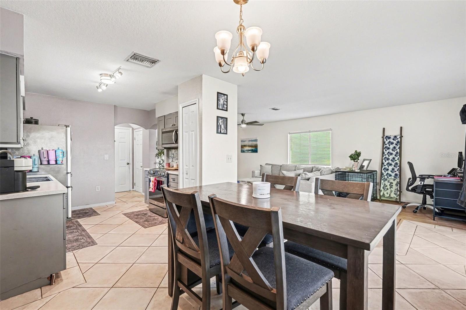 SUMMERFIELD VILLAGE 1 TR 10 - Residential