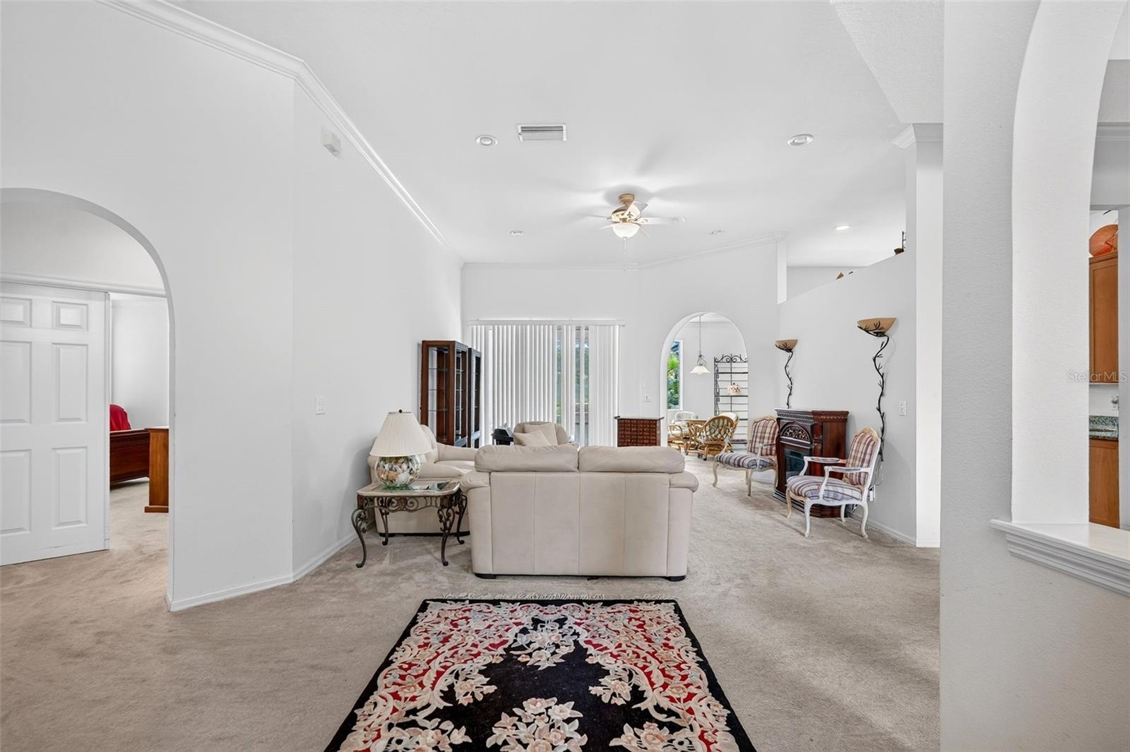 1322 WESTERN PINE CIRCLE