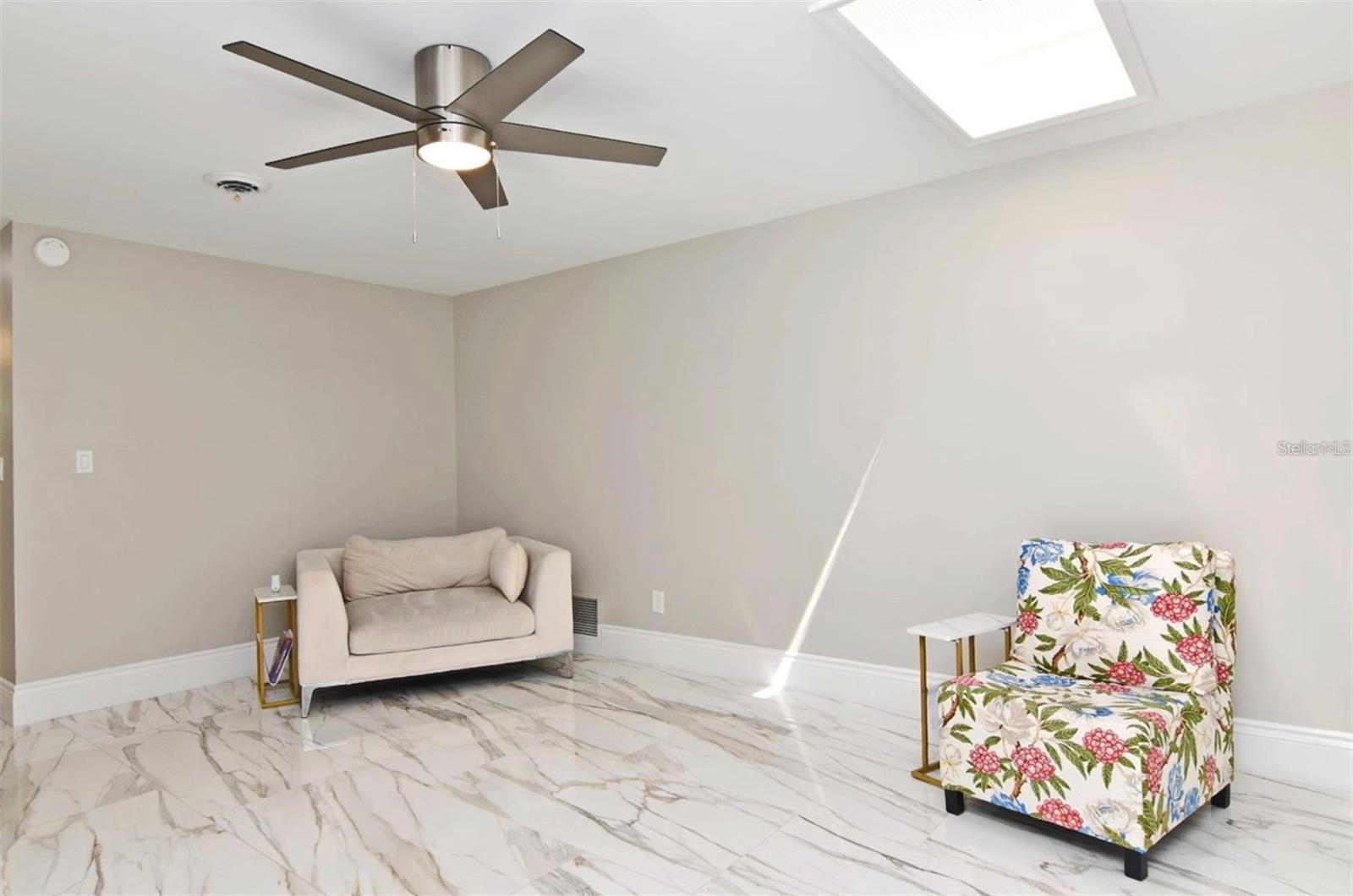 MAITLAND PARK SOUTH - Residential