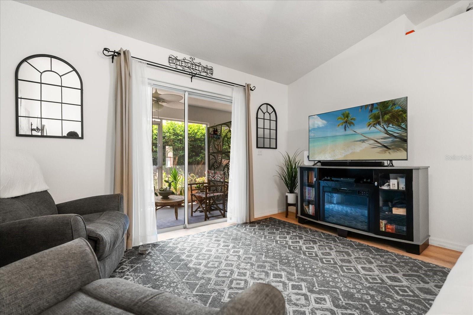 3404 VILLAGE GREEN COURT