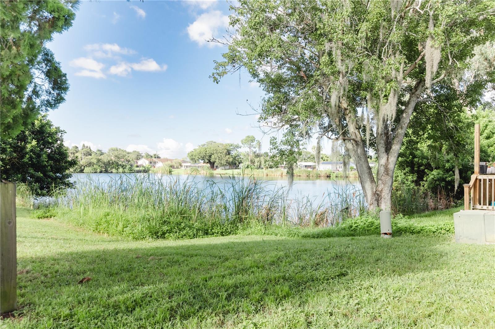 6520 MEADOWBROOK LANE