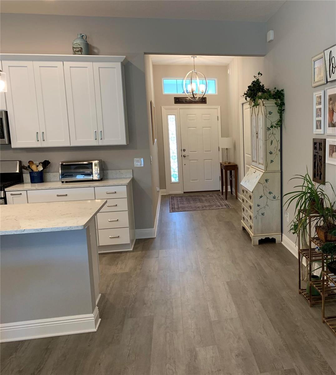 VILLAGES/WEST LAKE UN #84 - Residential