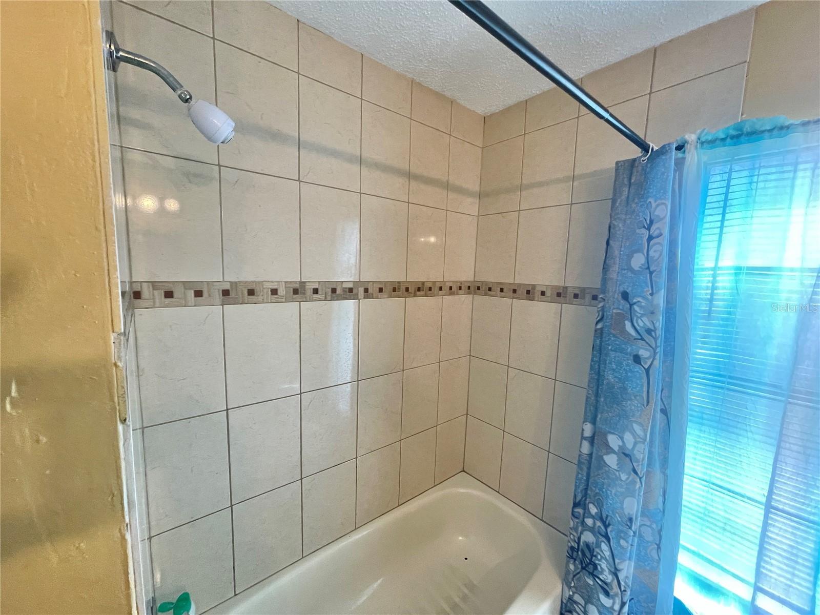 SILVER RIDGE PH 03 - Residential