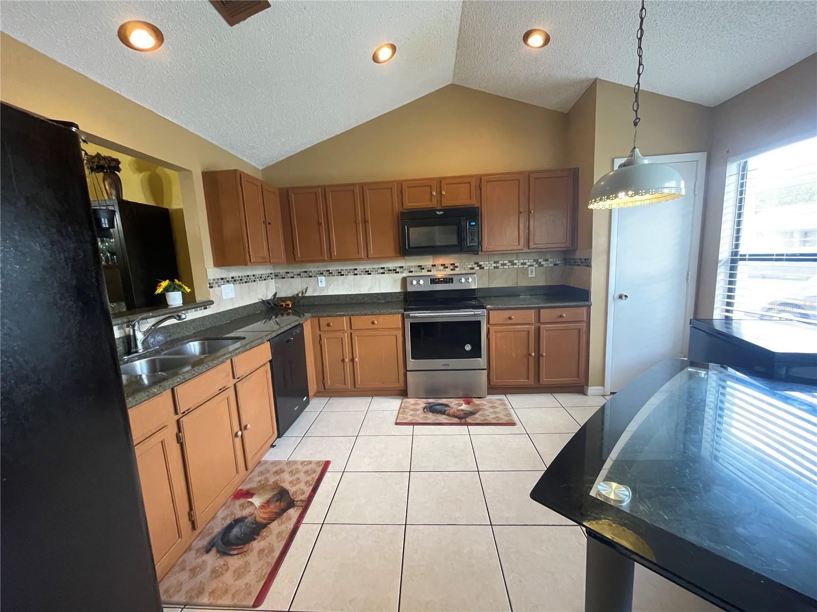 SILVER RIDGE PH 03 - Residential